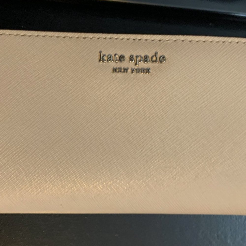 Kate Spade spencer slim bifold wallet gray